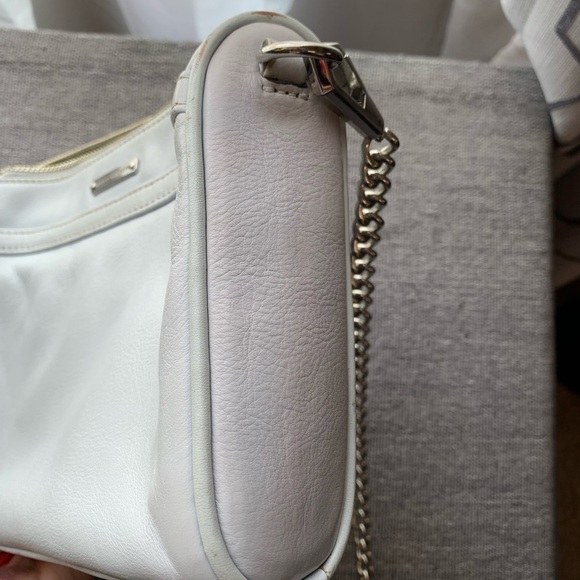 Rebecca Minkoff Crossbody Shoulder bag Size 6L x 9W x 2Depth - Picture 11 of 16